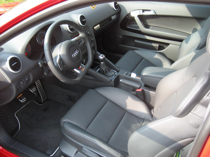 S3 Cockpit