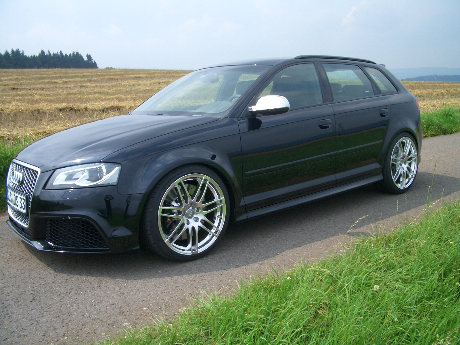 RS3 mit 9Jx19 ET52 und 25mm H&R Federn