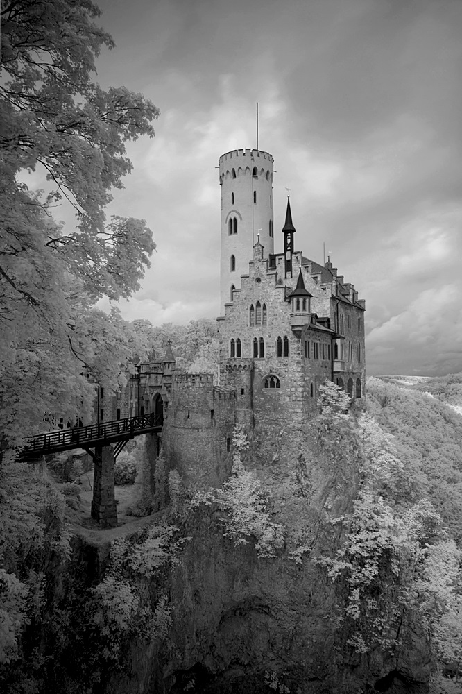 schloss_lichtenstein_infrarot