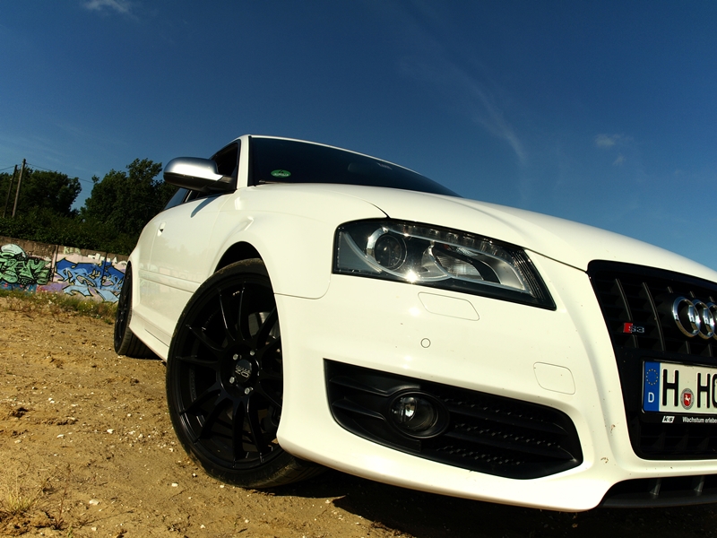 Audi 8 neu 800