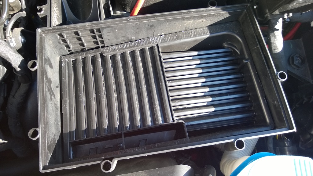 S3 8V Luftfilterkasten