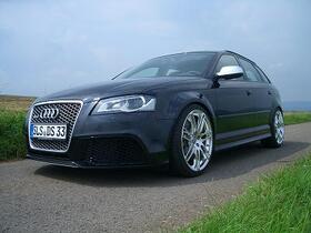 RS3 mit 9Jx19 ET52 und 25mm H&R Federn